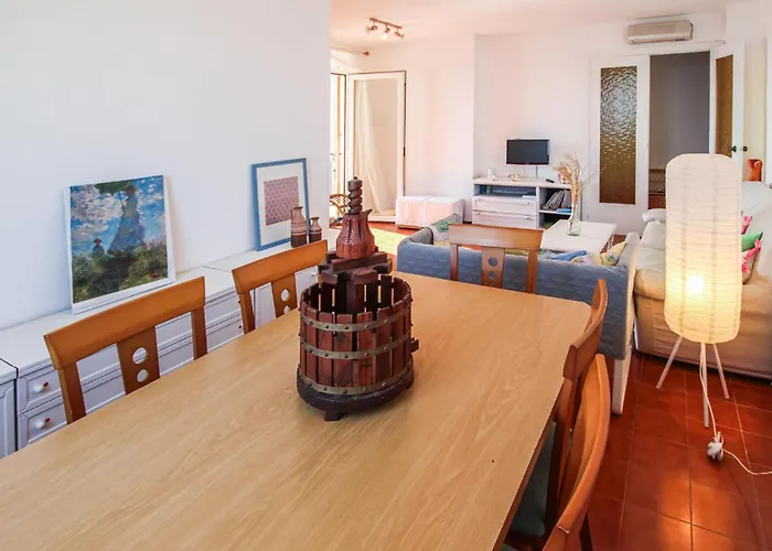 4 Bedroom Lovely In